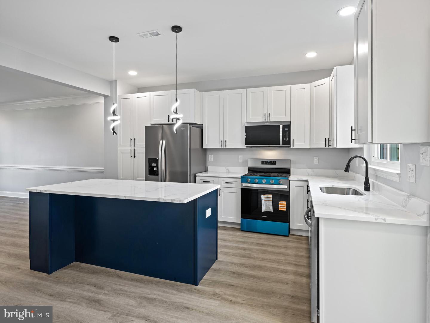 Herndon, Virginia, 20171, United States, 4 Bedrooms Bedrooms, ,4 BathroomsBathrooms,Residential,For Sale,1989077