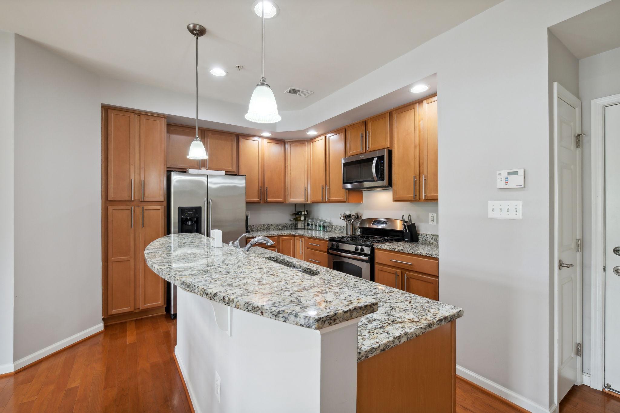  232 Urban Avenue, Gaithersburg, MD, 20878 - 物件實景