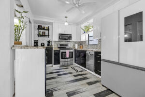 Lake Worth, Florida, 33467, United States, 3 Bedrooms Bedrooms, ,2 BathroomsBathrooms,Residential,For Sale,1981983