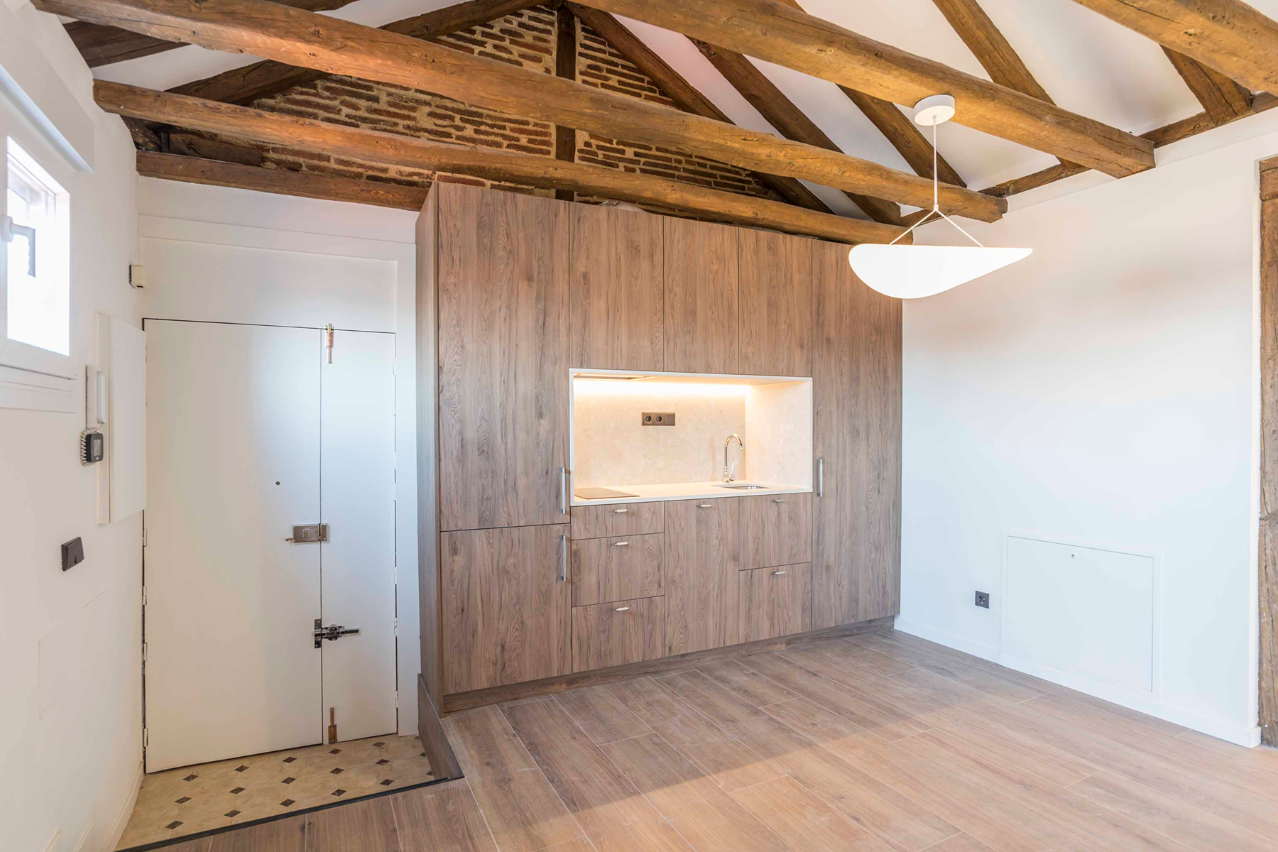  Charming renovated flat on Ruiz Street - 物件實景