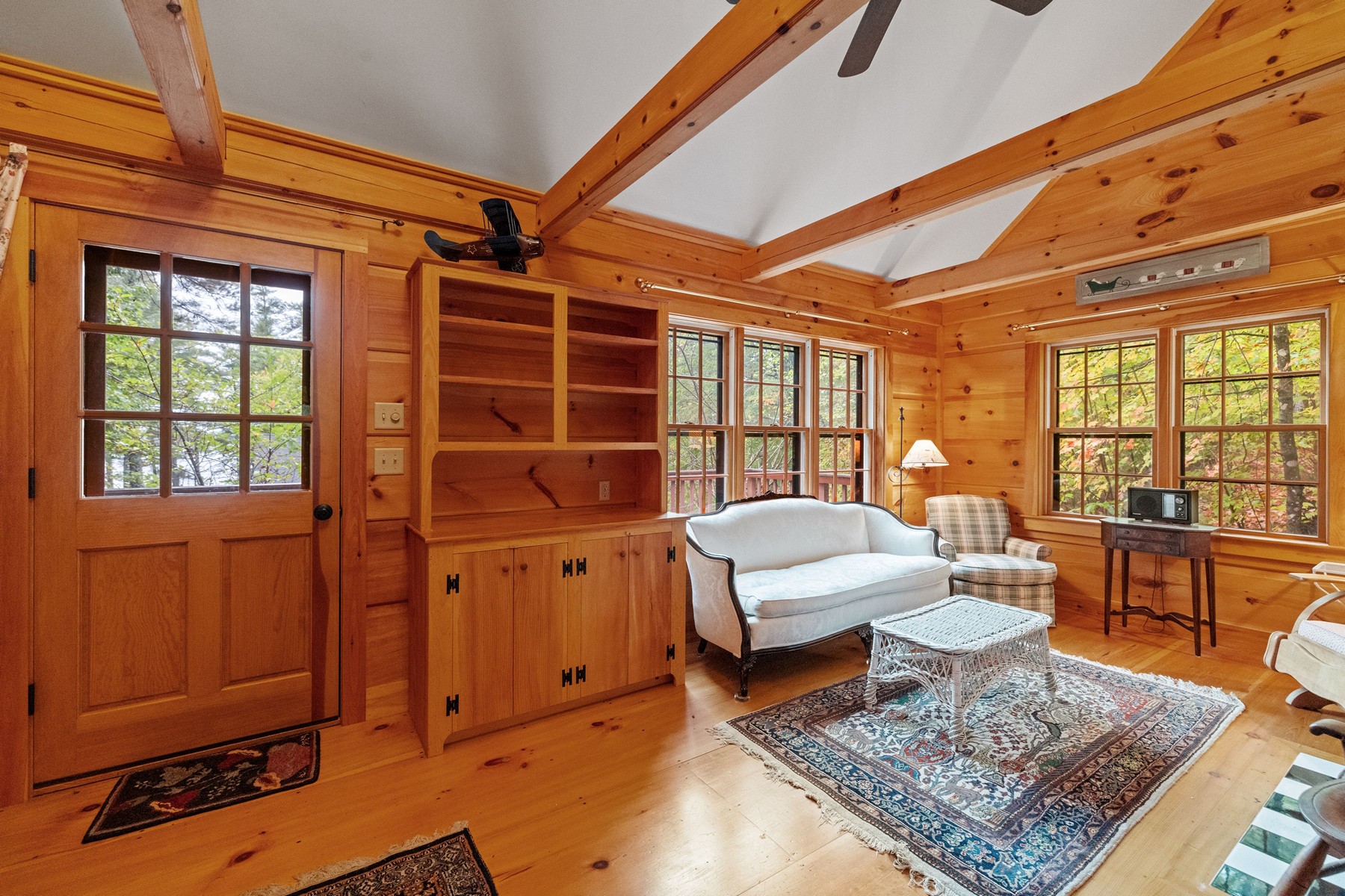  294 Pinehurst Road - 物件實景