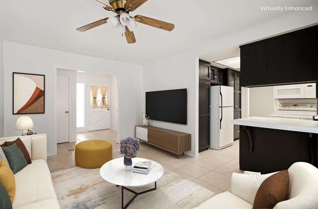Escondido, California, 92026, United States, 2 Bedrooms Bedrooms, ,2 BathroomsBathrooms,Residential,For Sale,1942214