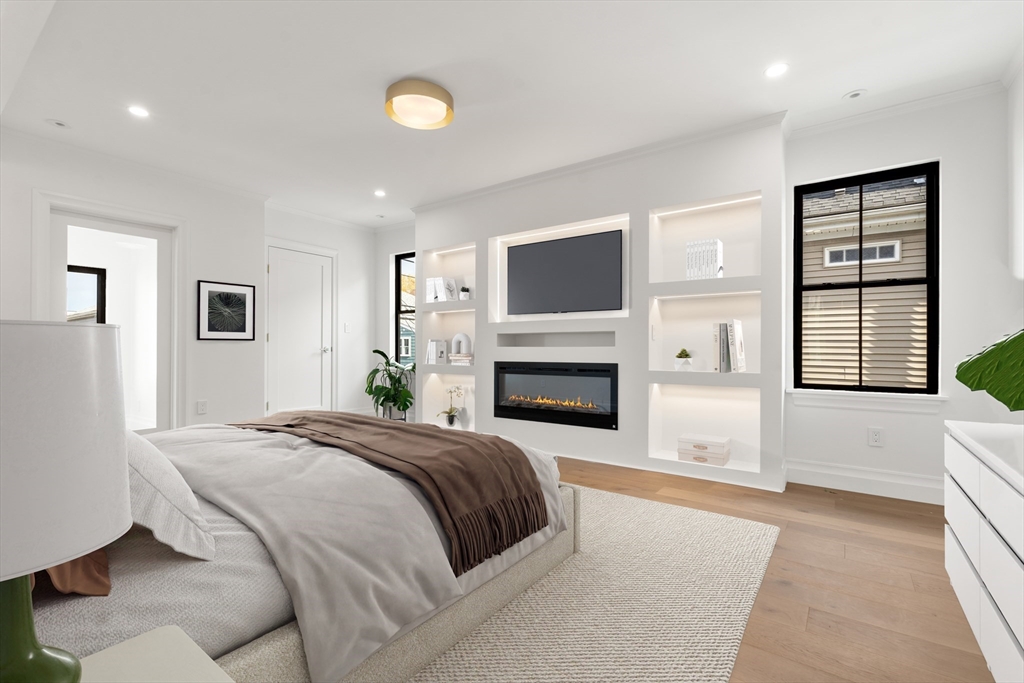 Somerville, Massachusetts, 02144, United States, 4 Bedrooms Bedrooms, ,5 BathroomsBathrooms,Residential,For Sale,1991480