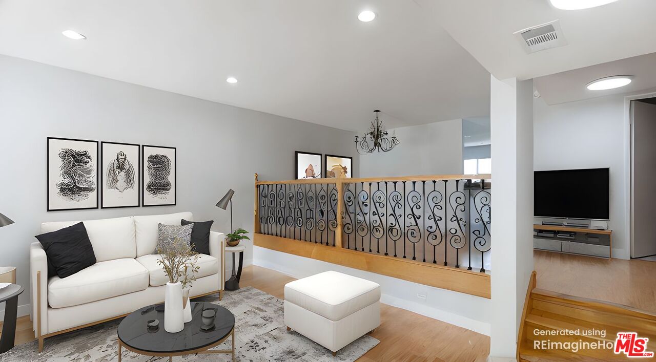 Pacific Palisades, California, 90272, United States, 2 Bedrooms Bedrooms, ,3 BathroomsBathrooms,Residential,For Sale,1950825