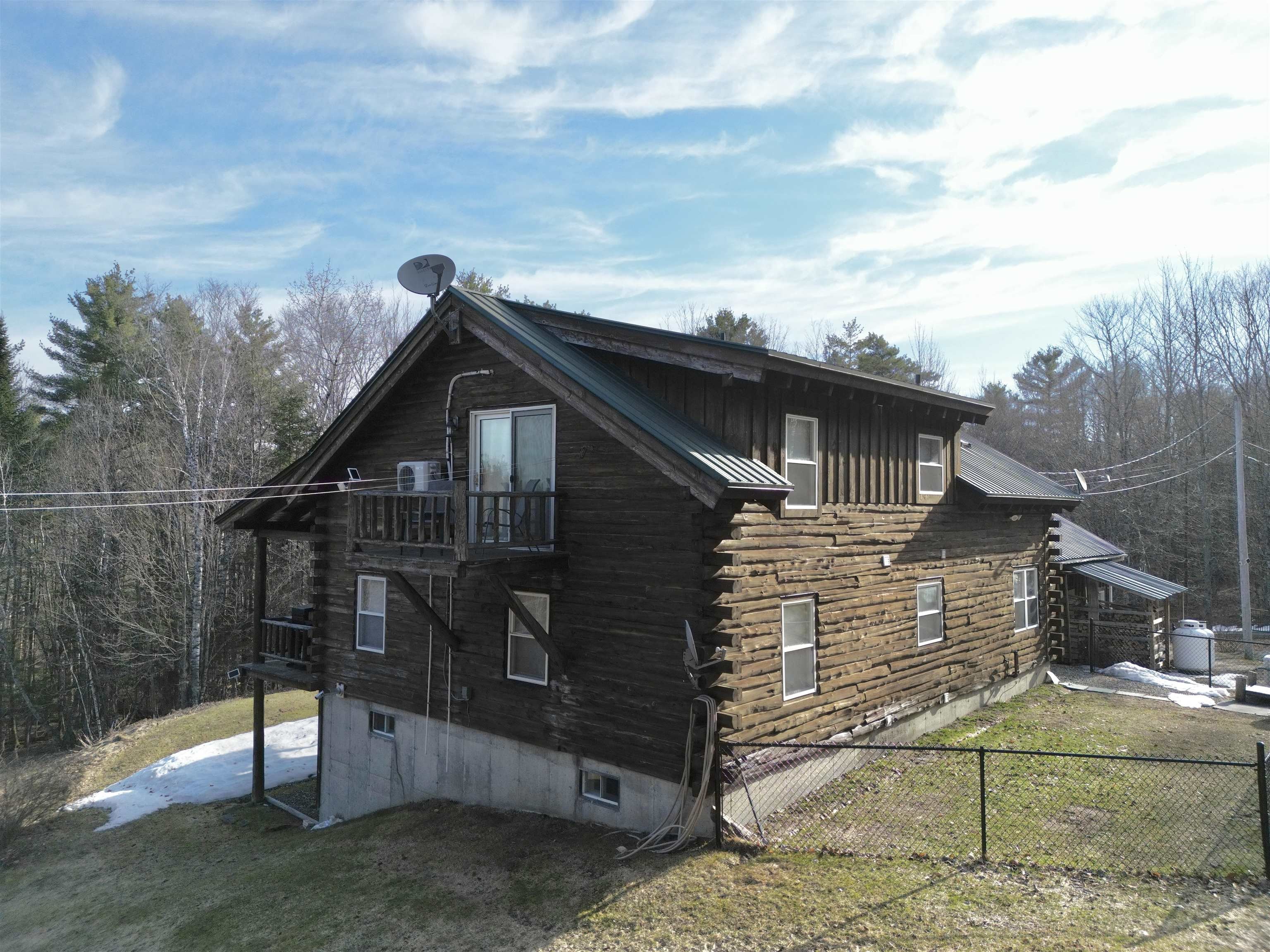 Lyndon, Vermont, 05851, United States, 3 Bedrooms Bedrooms, ,1 BathroomBathrooms,Residential,For Sale,2038381