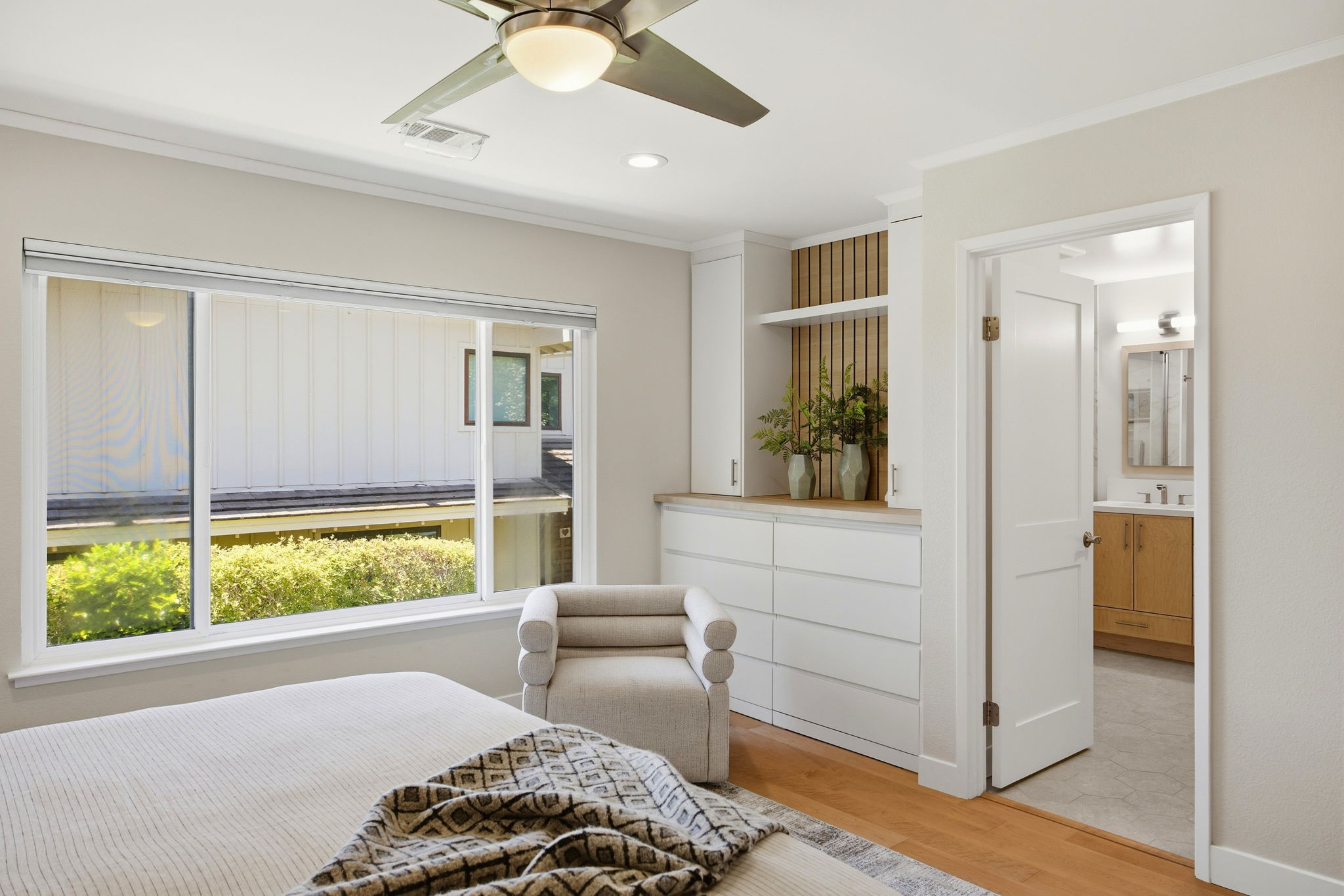  Modern San Carlos Hills Retreat - 物件實景