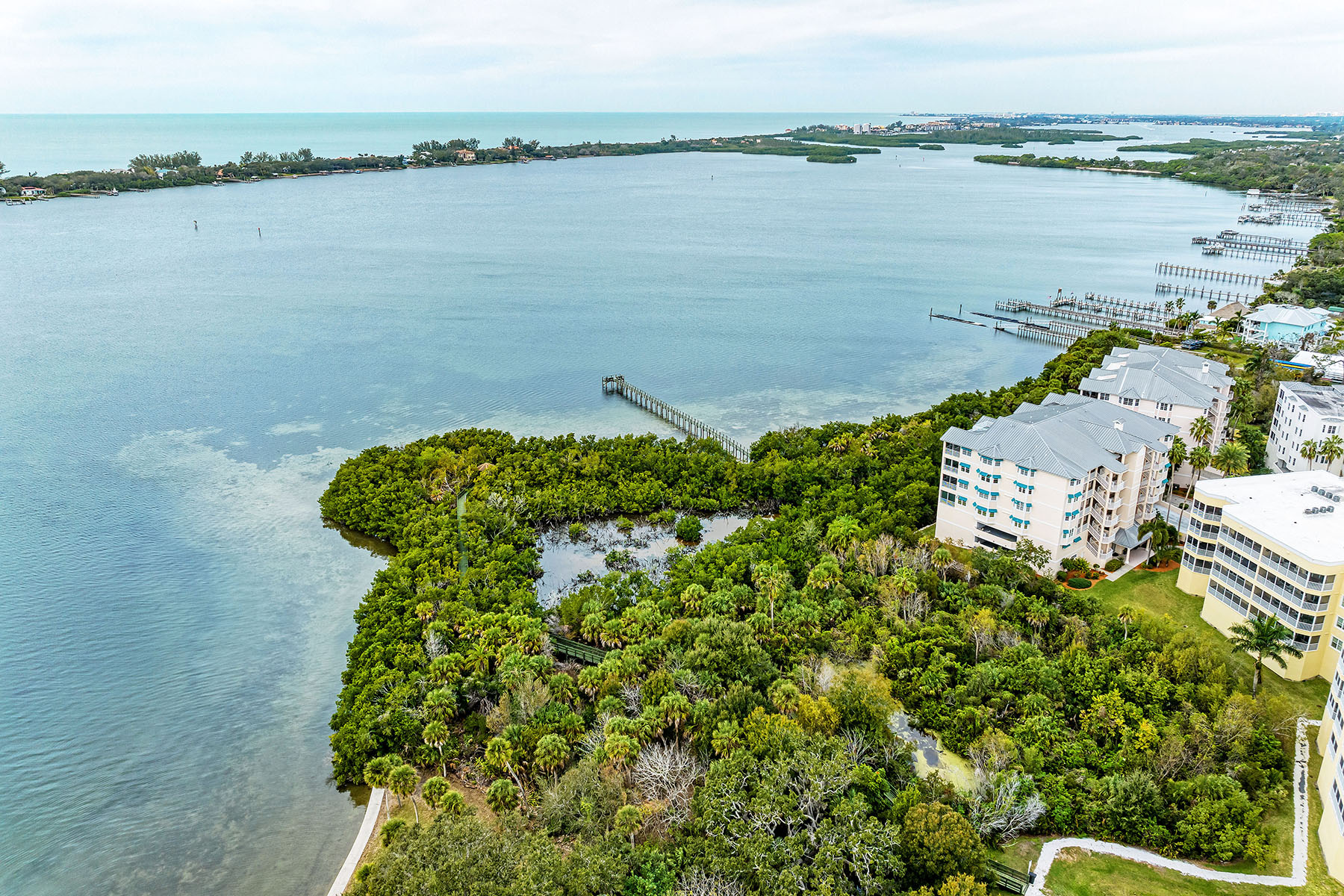  EDGEWATER AT HIDDEN BAY - 物件實景