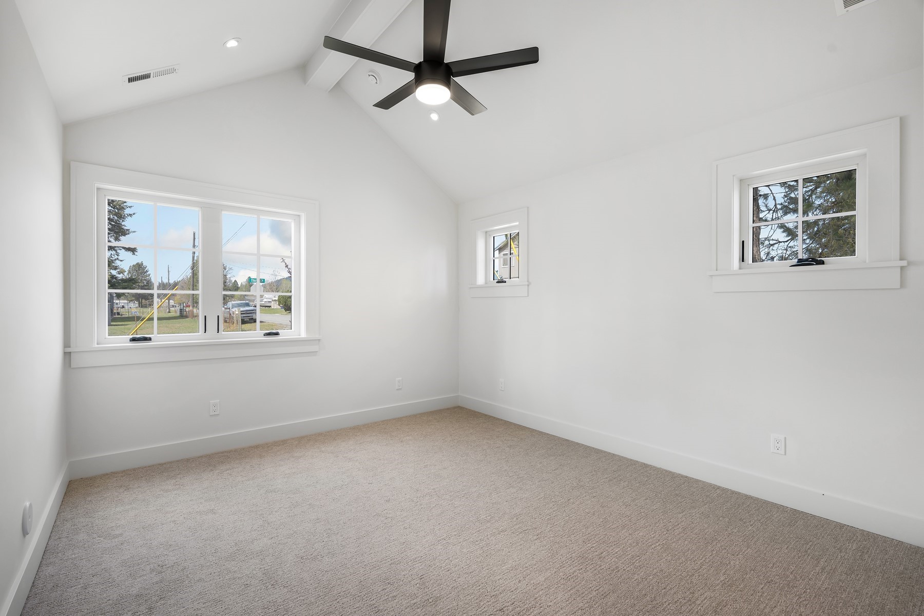  River Town Revival - 物件實景