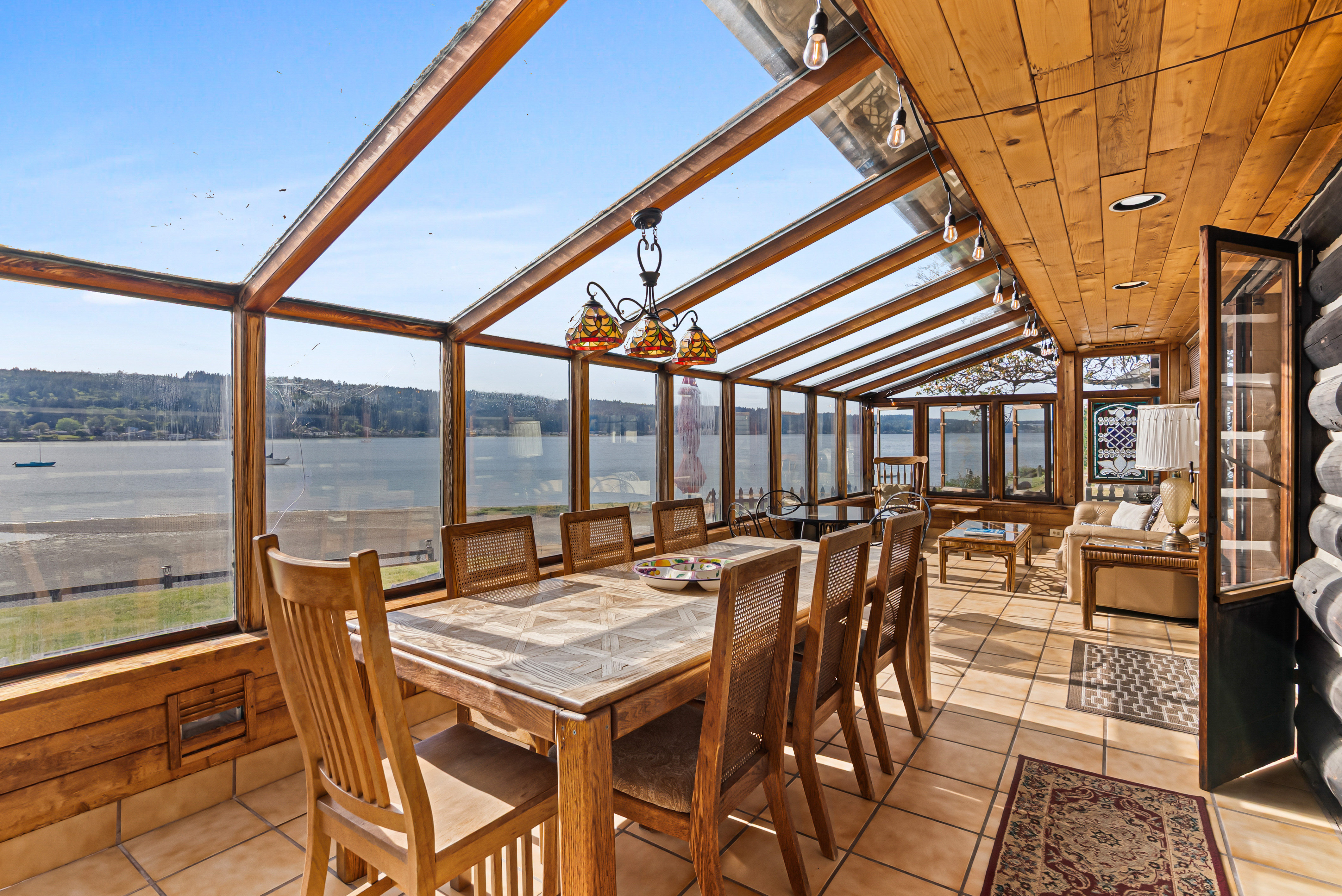  4617 Erlands Point Rd NW, Bremerton, WA 98312 - 物件實景