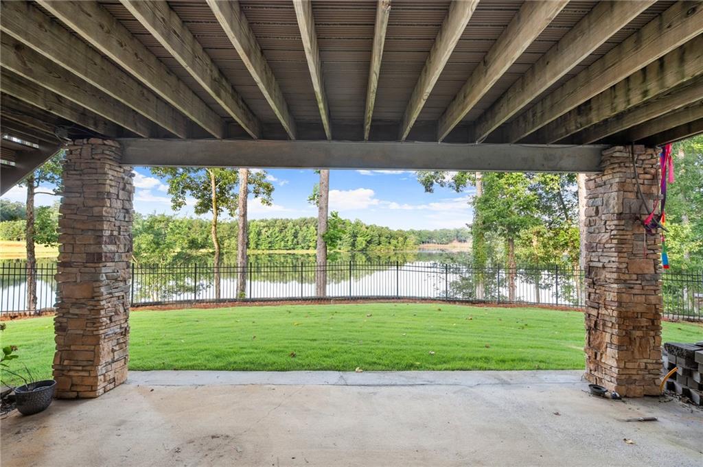 Mcdonough, Georgia, 30253, United States, 6 Bedrooms Bedrooms, ,5 BathroomsBathrooms,Residential,For Sale,1930134