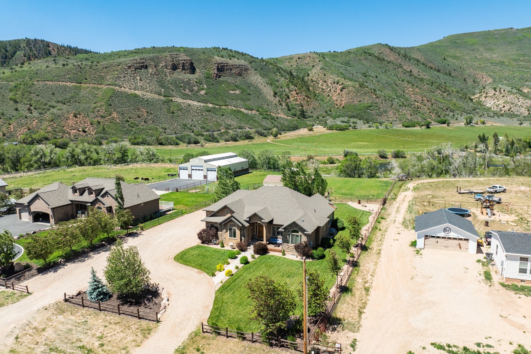  4,000+ SF Home, 1 Acre, Duchesne River Fly Fishing Easement - 物件實景