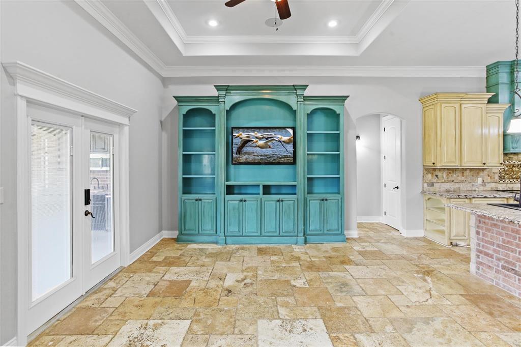 Sulphur, Louisiana, 70663, United States, 4 Bedrooms Bedrooms, ,4 BathroomsBathrooms,Residential,For Sale,1977800