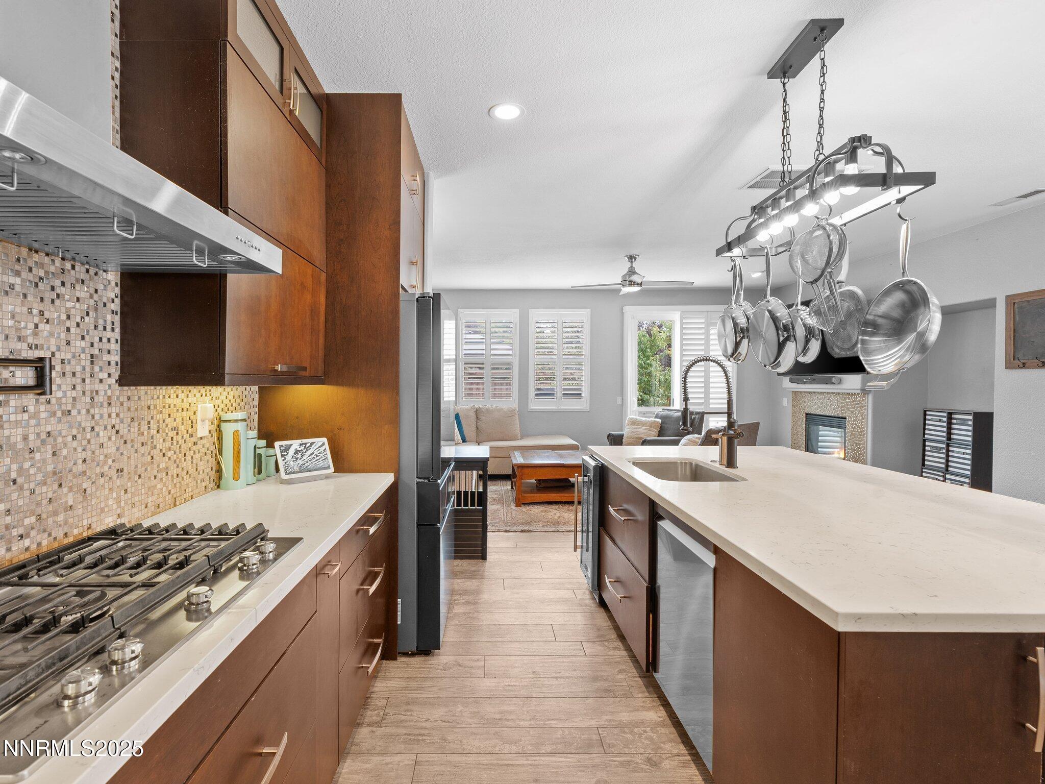 Sparks, Nevada, 89436, United States, 4 Bedrooms Bedrooms, ,3 BathroomsBathrooms,Residential,For Sale,1948184