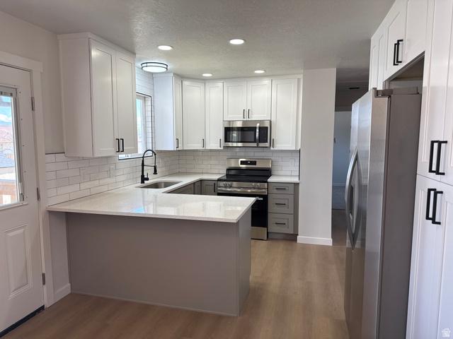 Salt Lake City, Utah, 84118, United States, 4 Bedrooms Bedrooms, ,2 BathroomsBathrooms,Residential,For Sale,2048283