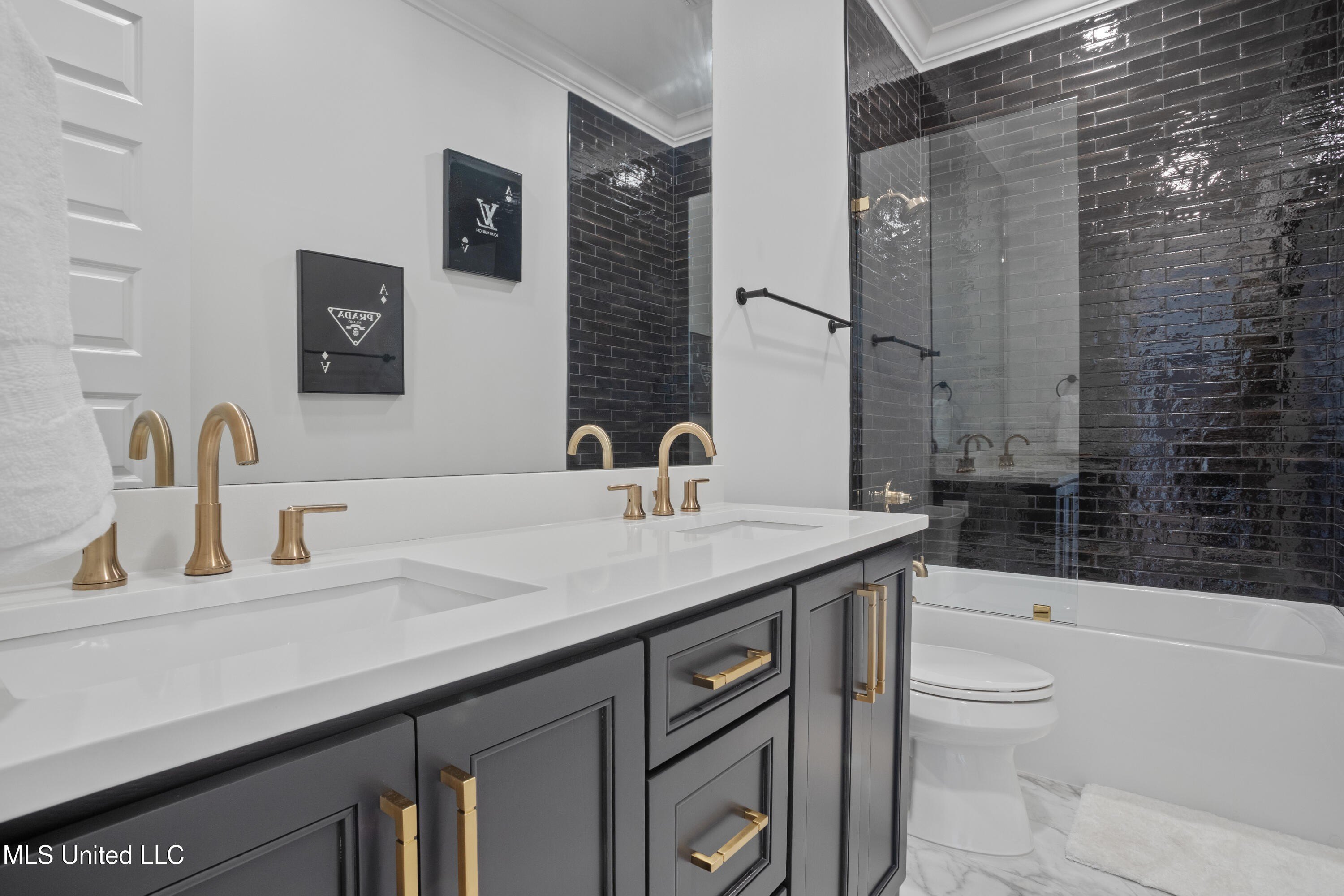 Biloxi, Mississippi, 39532, United States, 4 Bedrooms Bedrooms, ,4 BathroomsBathrooms,Residential,For Sale,1990750