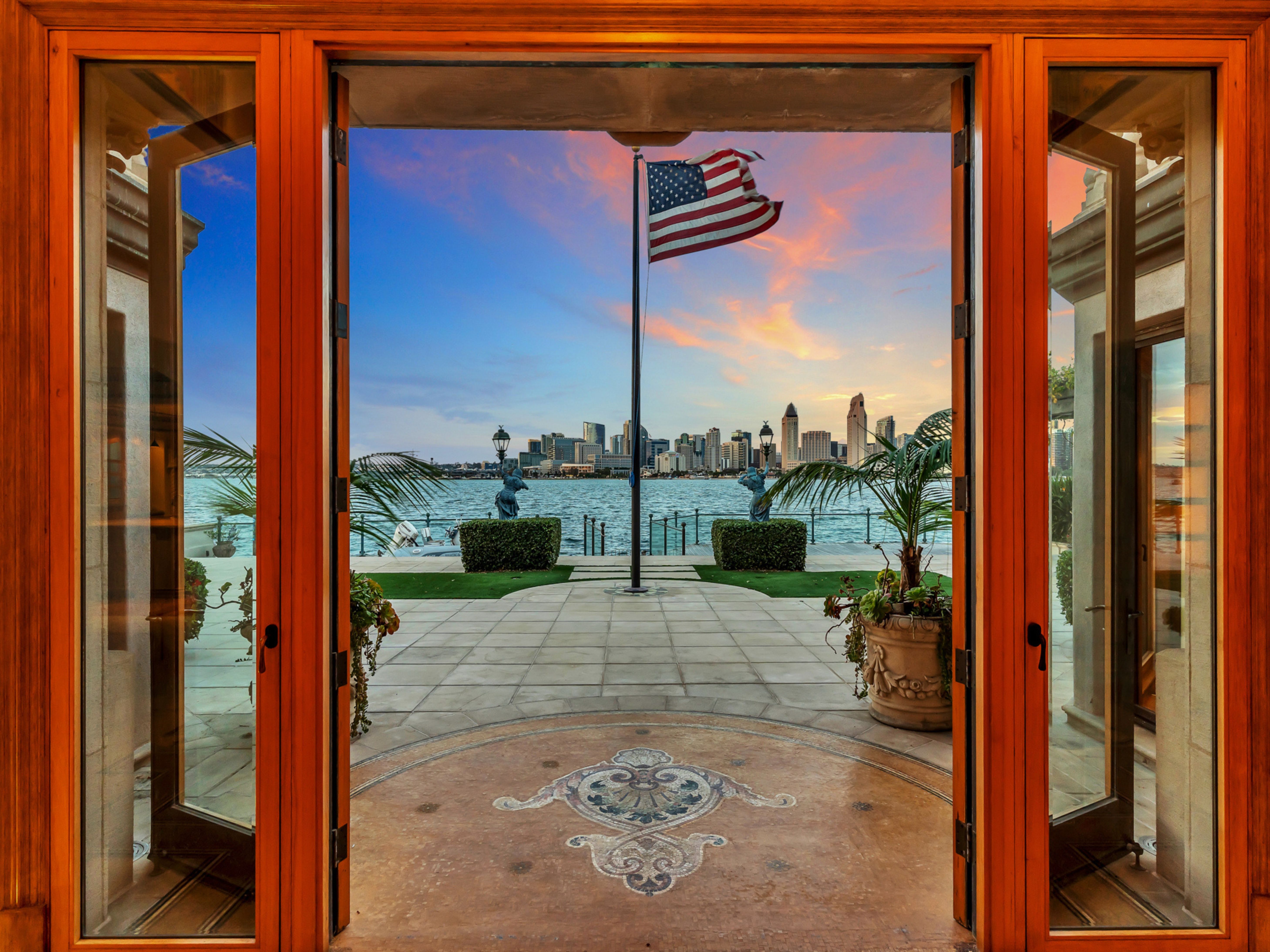  519 1st Street, Coronado, CA 92118 - 物件實景