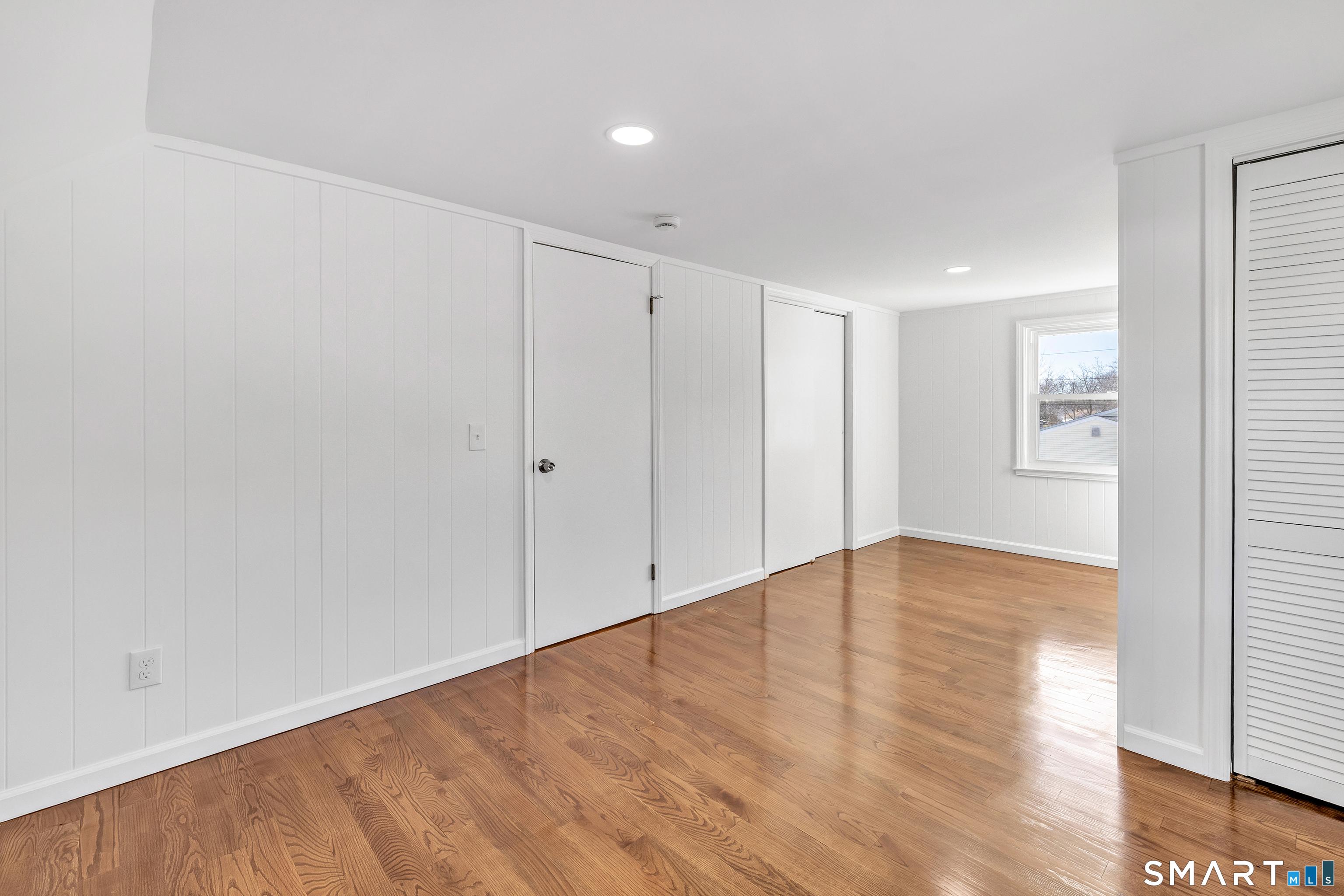 North Haven, Connecticut, 06473, United States, 3 Bedrooms Bedrooms, ,3 BathroomsBathrooms,Residential,For Sale,2011672