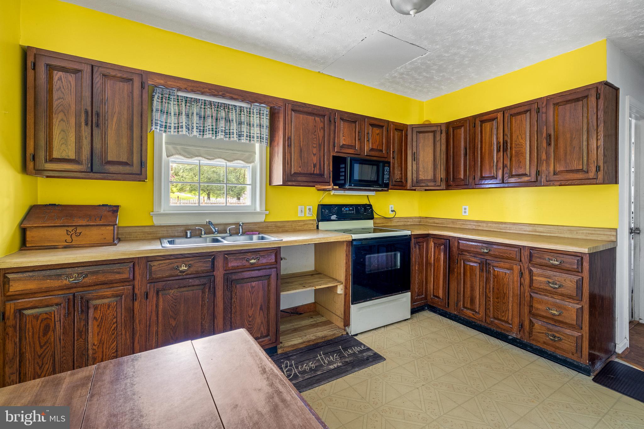 Upper Marlboro, Maryland, 20772, United States, 2 Bedrooms Bedrooms, ,3 BathroomsBathrooms,Residential,For Sale,1923654