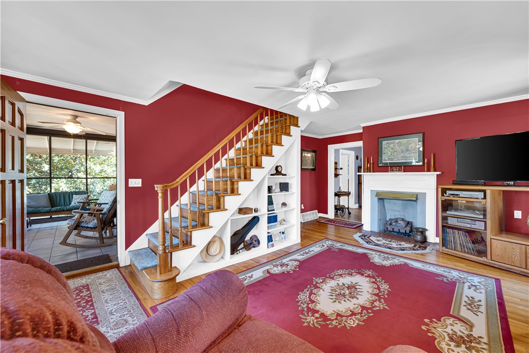 Williamston, South Carolina, 29697, United States, 3 Bedrooms Bedrooms, ,2 BathroomsBathrooms,Residential,For Sale,1992106