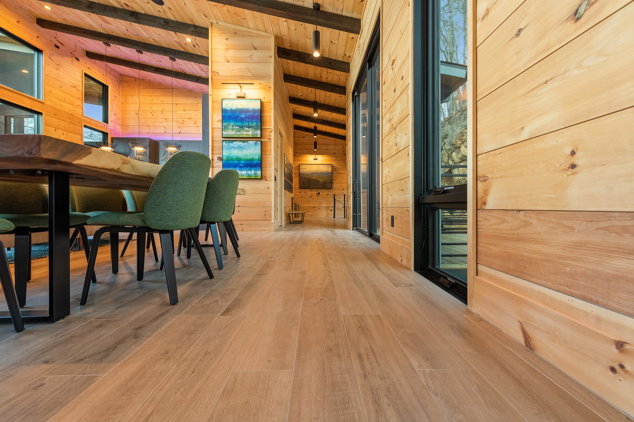  Contemporary Architectural Estate Overlooking Blue Ridge Lake - 物件實景