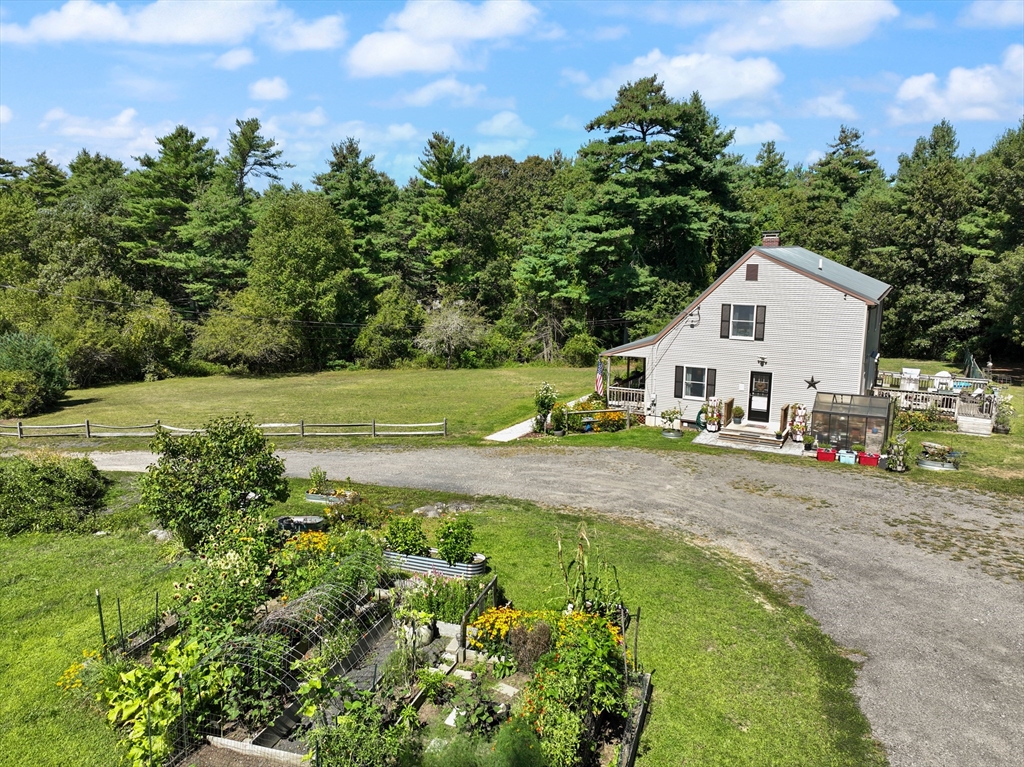 Middleboro, Massachusetts, 02346, United States, 4 Bedrooms Bedrooms, ,2 BathroomsBathrooms,Residential,For Sale,1938573