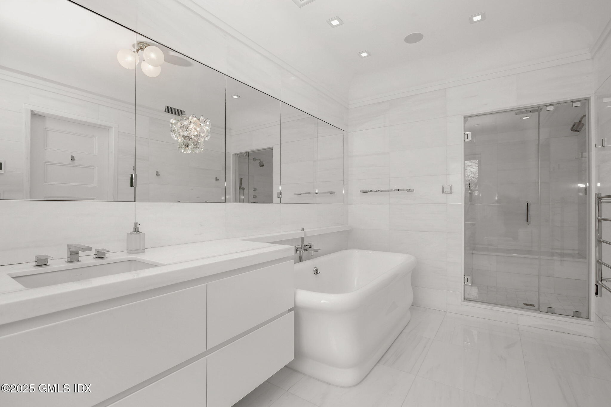 Greenwich, Connecticut, 06830, United States, 8 Bedrooms Bedrooms, ,10 BathroomsBathrooms,Residential,For Sale,1794108
