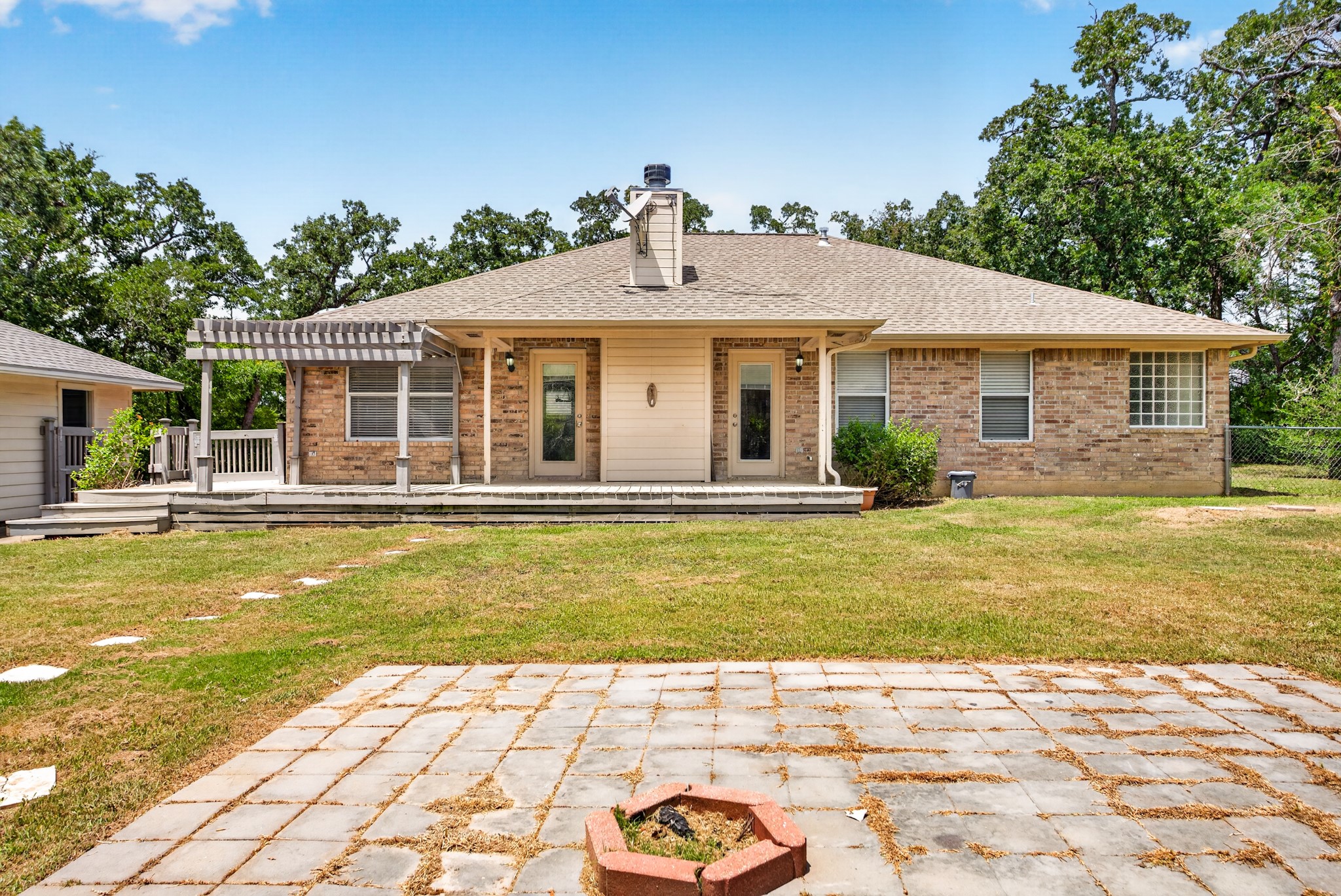  6826 Bendwood, College Station, TX 77845 - 物件實景