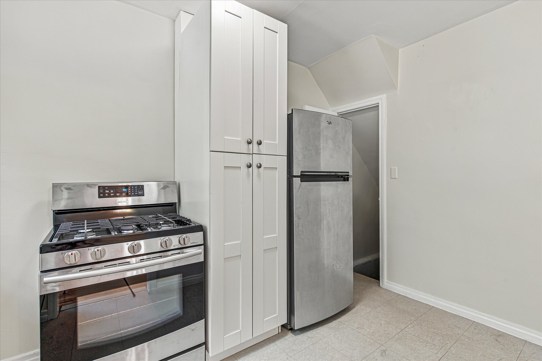  20-46 26th Street, Astoria, NY, 11105 - 物件實景