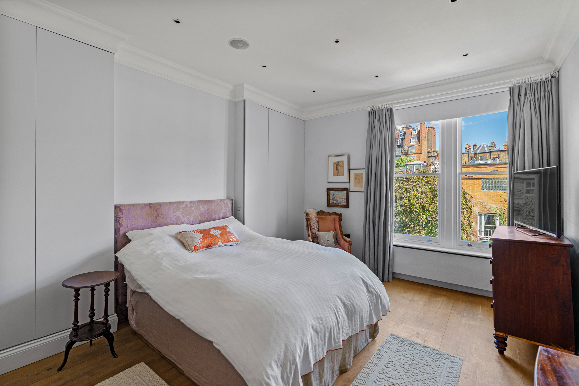  Beautifully Finished Victorian Townhouse Moments from High Street Kensington - 物件實景