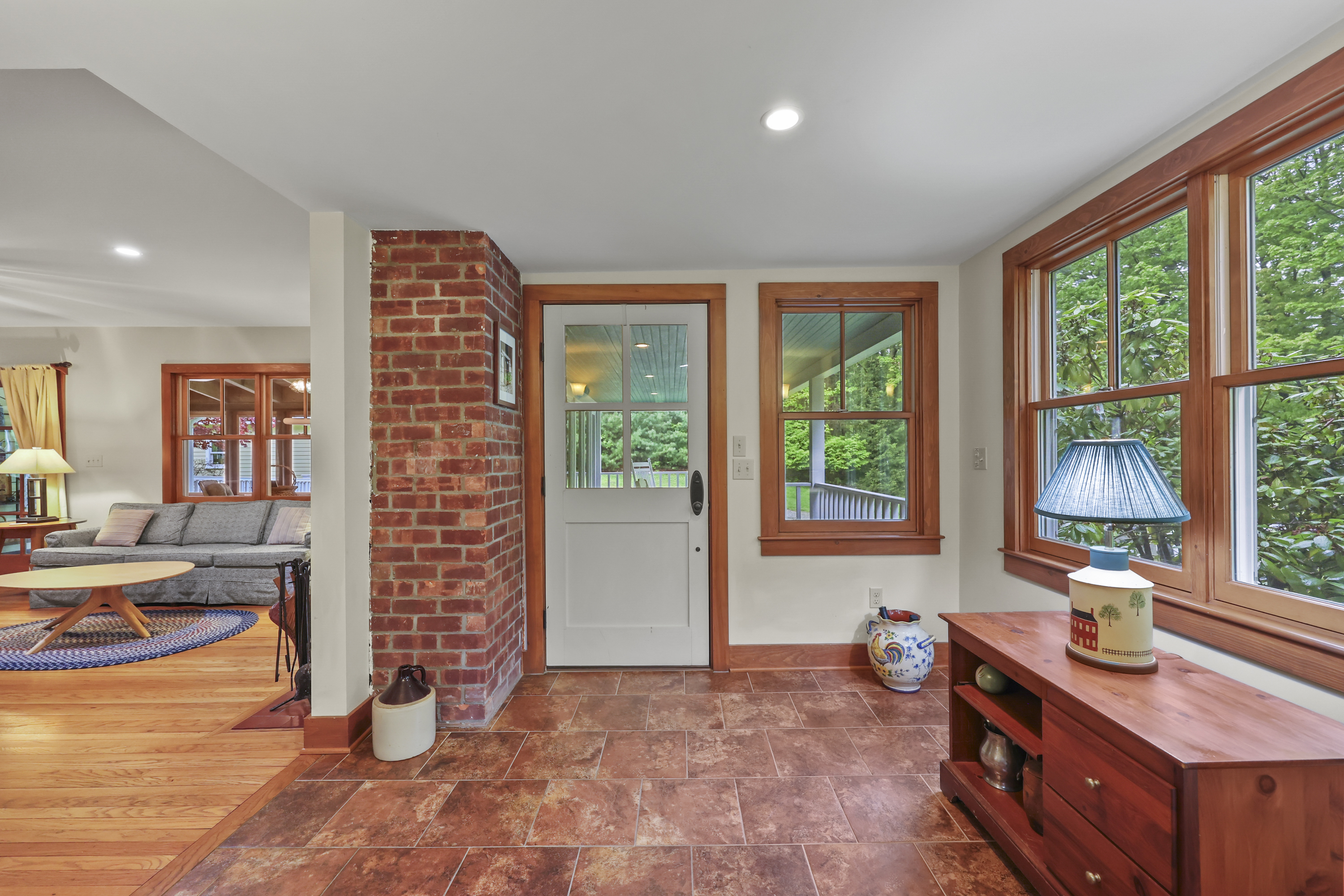  Immaculate & Accessible Cape with Convenient Access to the Best of the Berkshire - 物件實景