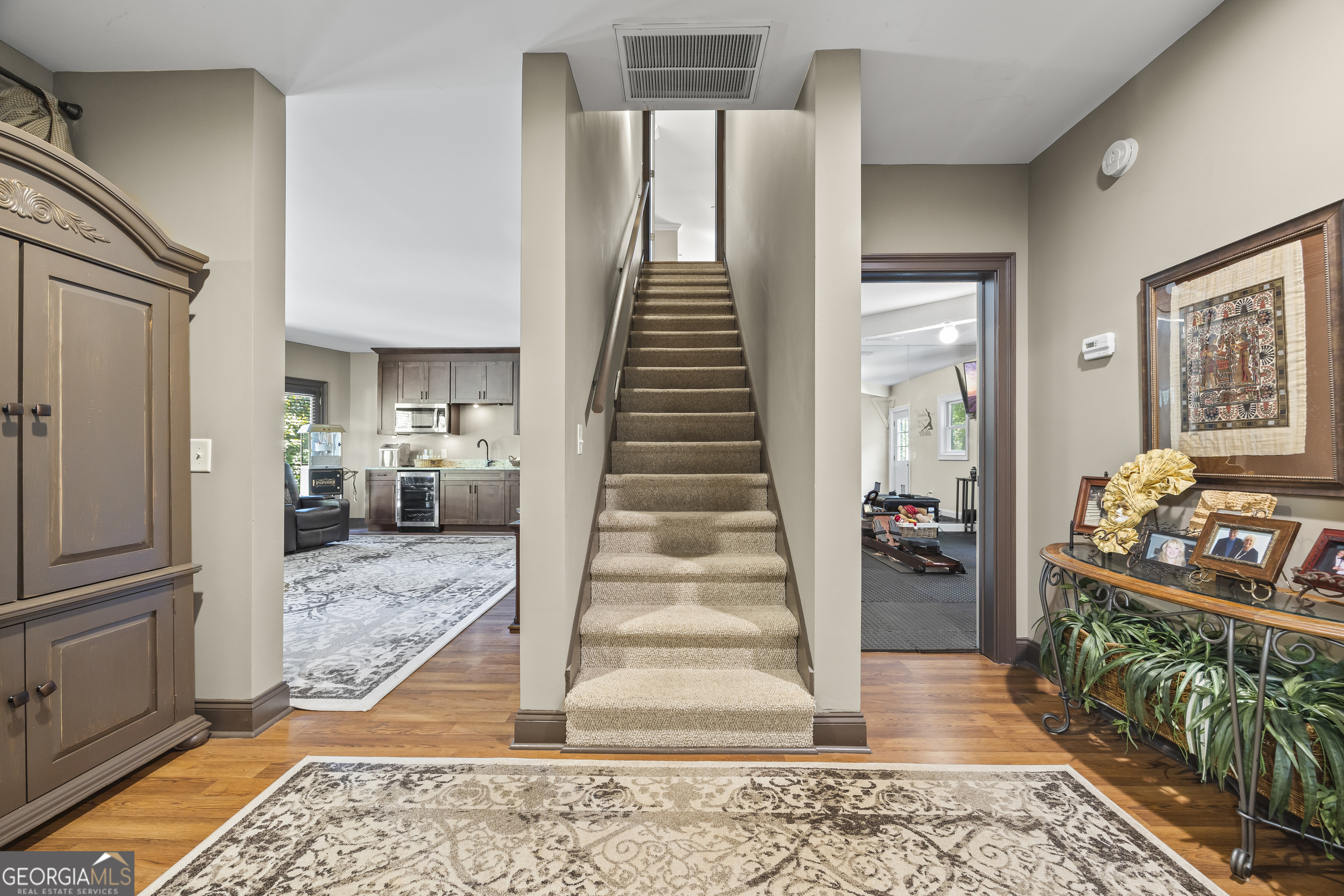 Helen, Georgia, 30545, United States, 3 Bedrooms Bedrooms, ,3 BathroomsBathrooms,Residential,For Sale,1983913