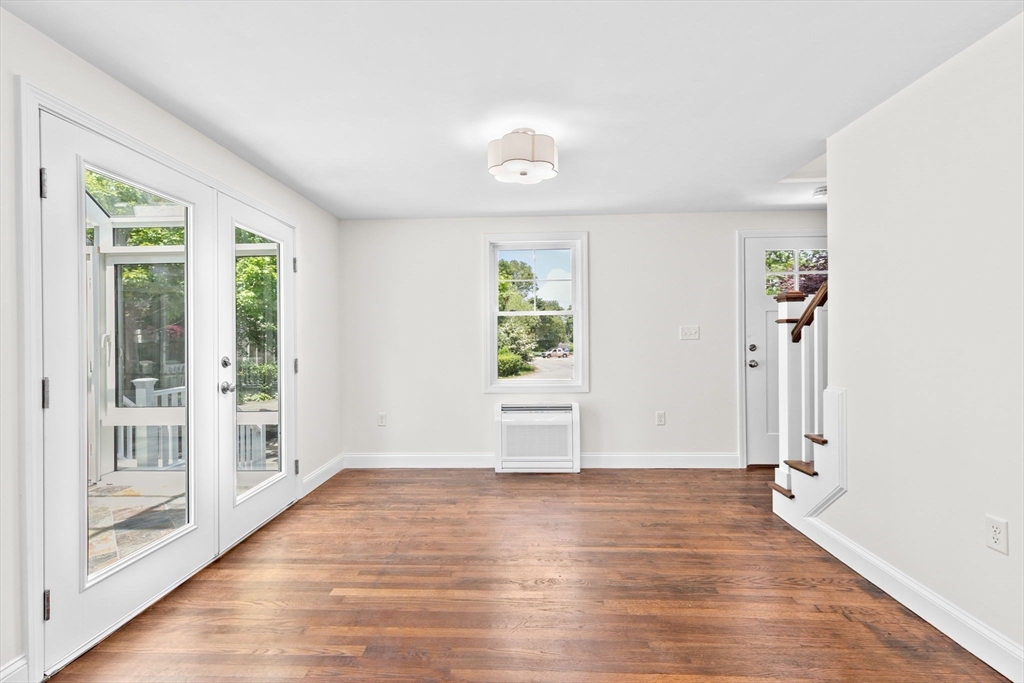 Bourne, Massachusetts, 02562, United States, 4 Bedrooms Bedrooms, ,4 BathroomsBathrooms,Residential,For Sale,1940930