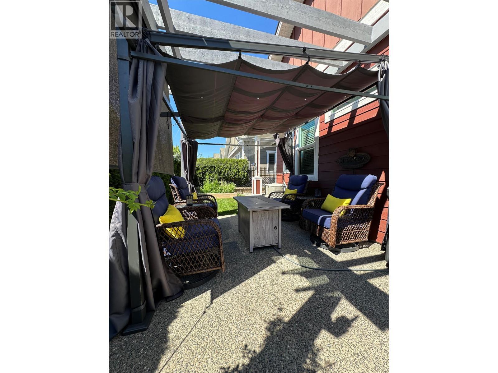 WESTBANK, British Columbia, V4T 3A5, CA, 2 Bedrooms Bedrooms, ,2 BathroomsBathrooms,Residential,For Sale,1950247