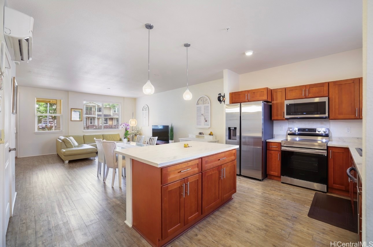 Kapolei, Hawaii, 96707, United States, 2 Bedrooms Bedrooms, ,3 BathroomsBathrooms,Residential,For Sale,1947306