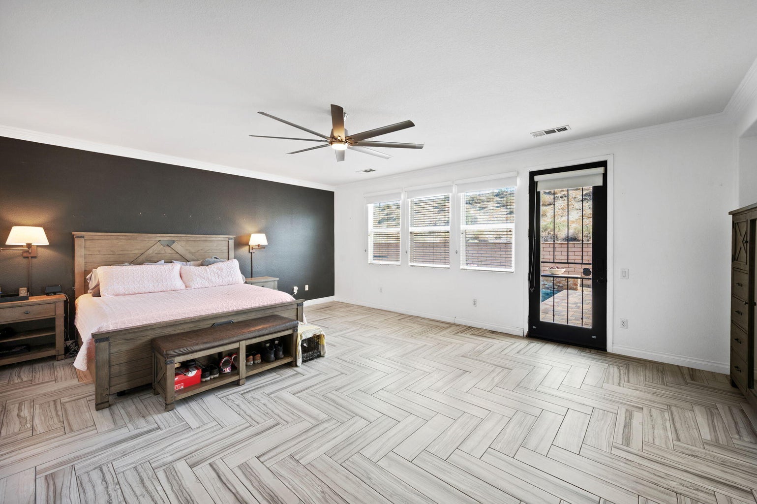 Indio, California, 92203, United States, 4 Bedrooms Bedrooms, ,3 BathroomsBathrooms,Residential,For Sale,1915530