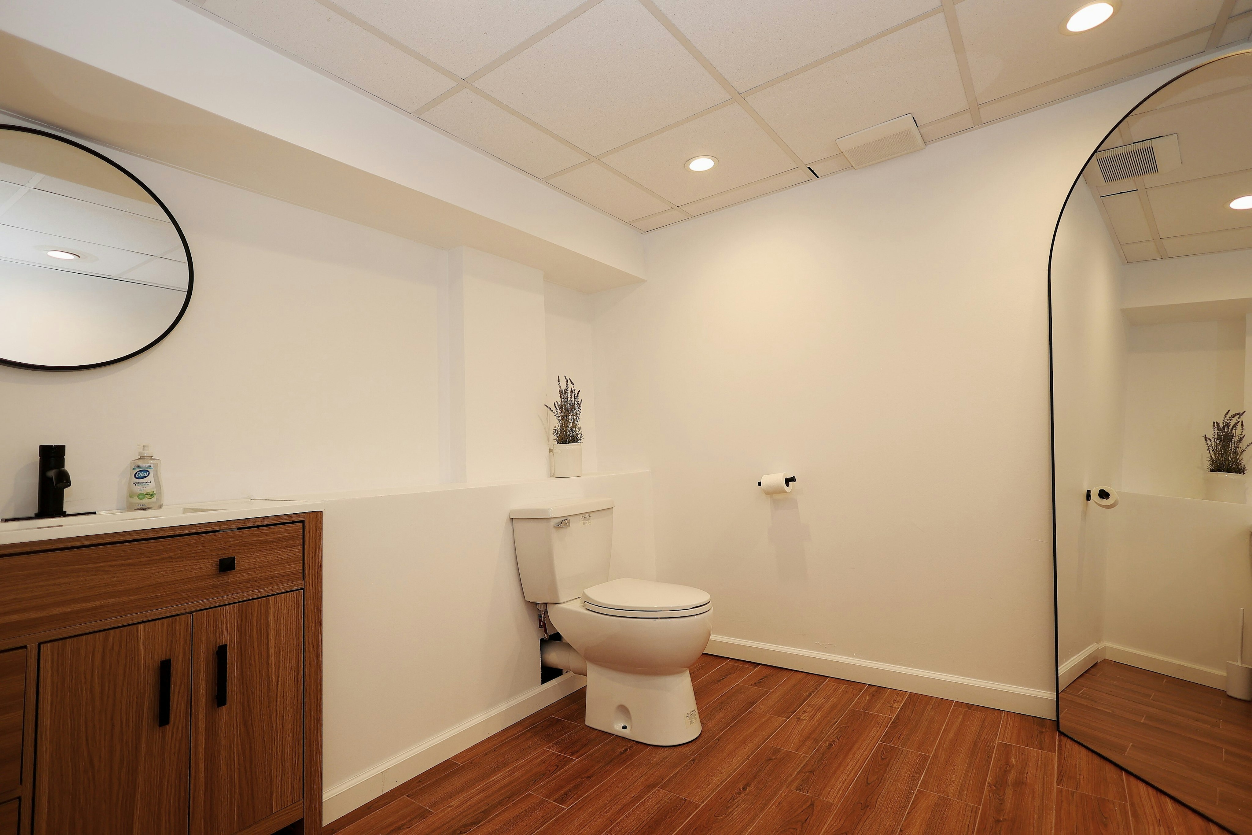  Exceptional Colonial In Westmoreland Neighborhood - 物件實景