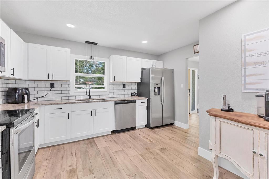 Wimauma, Florida, 33598, United States, 4 Bedrooms Bedrooms, ,4 BathroomsBathrooms,Residential,For Sale,1918818
