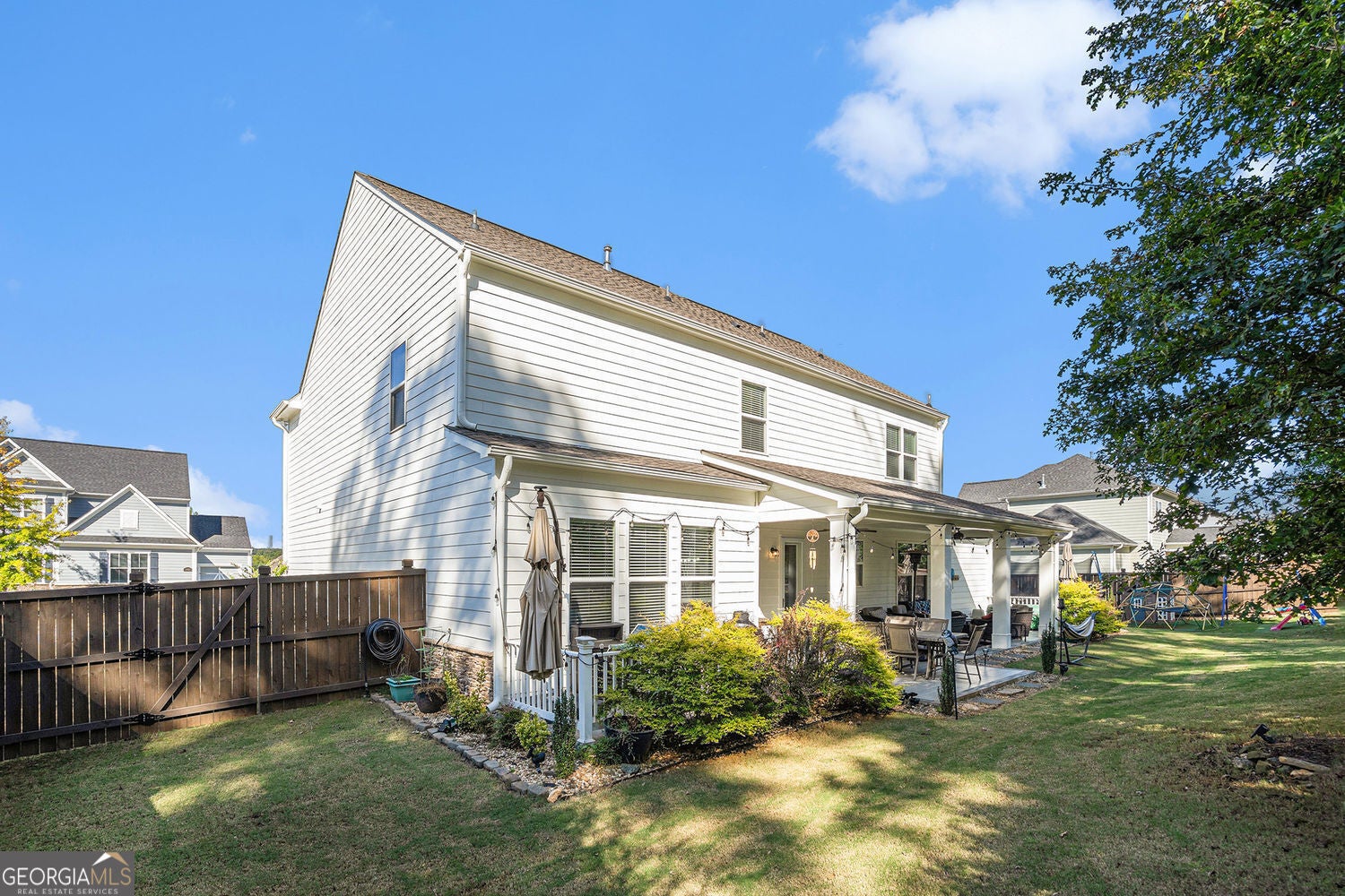 Kennesaw, Georgia, 30152, United States, 5 Bedrooms Bedrooms, ,4 BathroomsBathrooms,Residential,For Sale,1964228