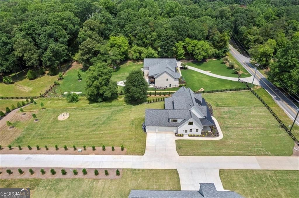 Gainesville, Georgia, 30506, United States, 5 Bedrooms Bedrooms, ,6 BathroomsBathrooms,Residential,For Sale,1908175