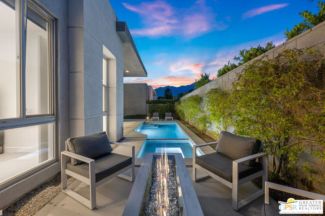 Palm Springs, California, 92262, United States, 3 Bedrooms Bedrooms, ,3 BathroomsBathrooms,Residential,For Sale,1927236