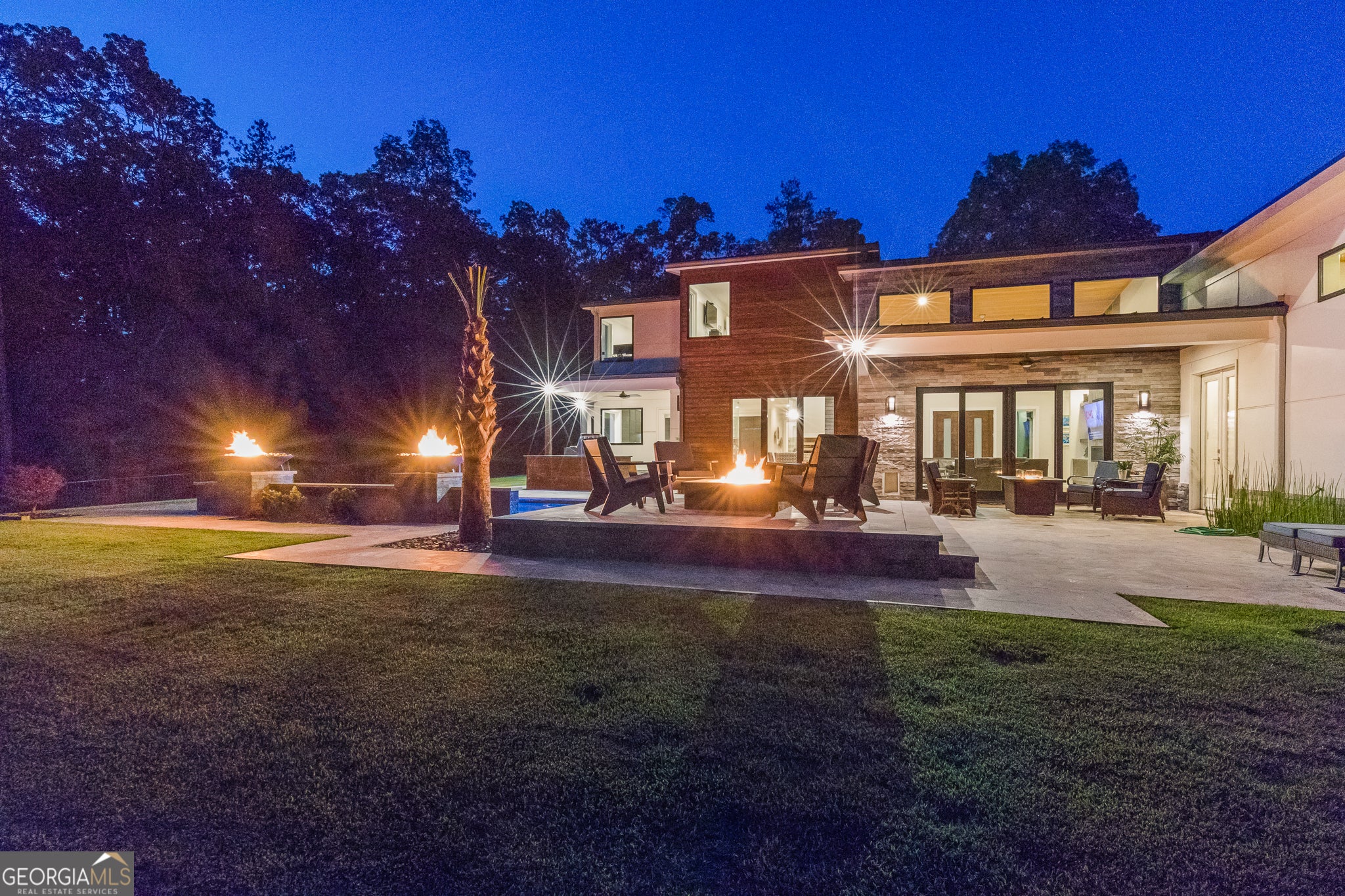 Tyrone, Georgia, 30290, United States, 4 Bedrooms Bedrooms, ,4 BathroomsBathrooms,Residential,For Sale,1920304