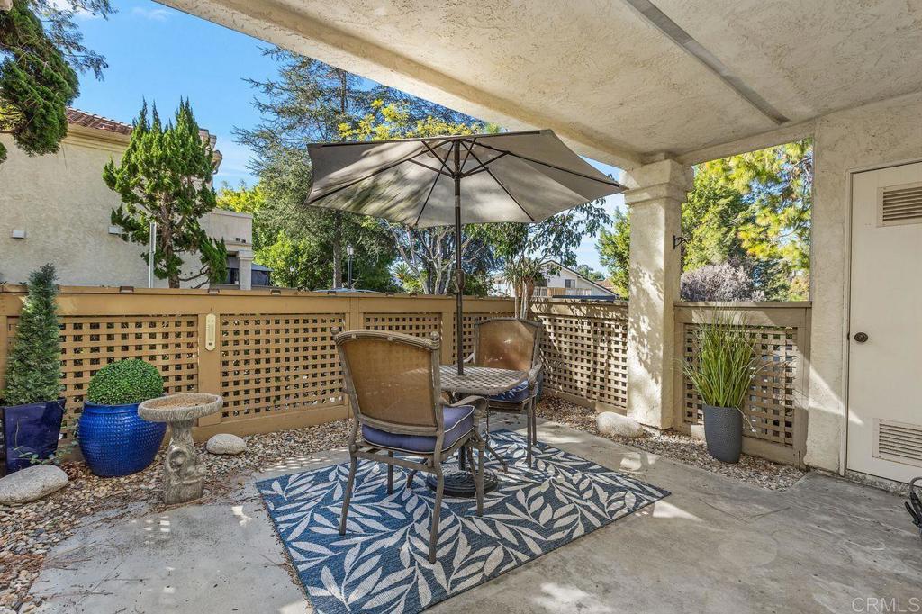 Vista, California, 92081, United States, 2 Bedrooms Bedrooms, ,2 BathroomsBathrooms,Residential,For Sale,1989582