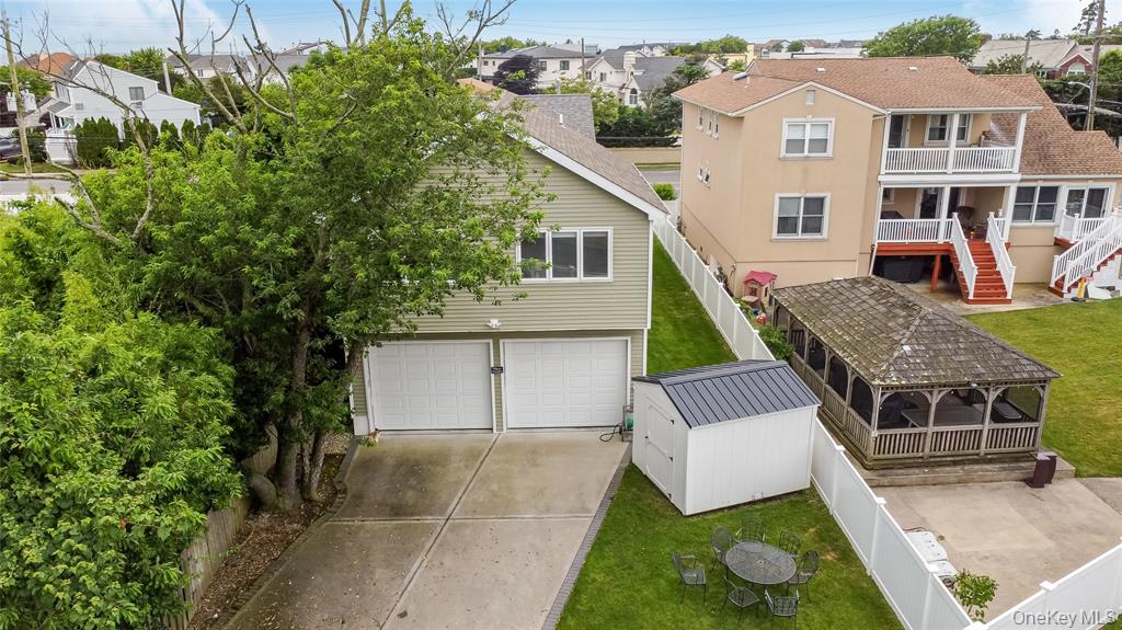 Atlantic Beach, New York, 11509, United States, 4 Bedrooms Bedrooms, ,4 BathroomsBathrooms,Residential,For Sale,1943894