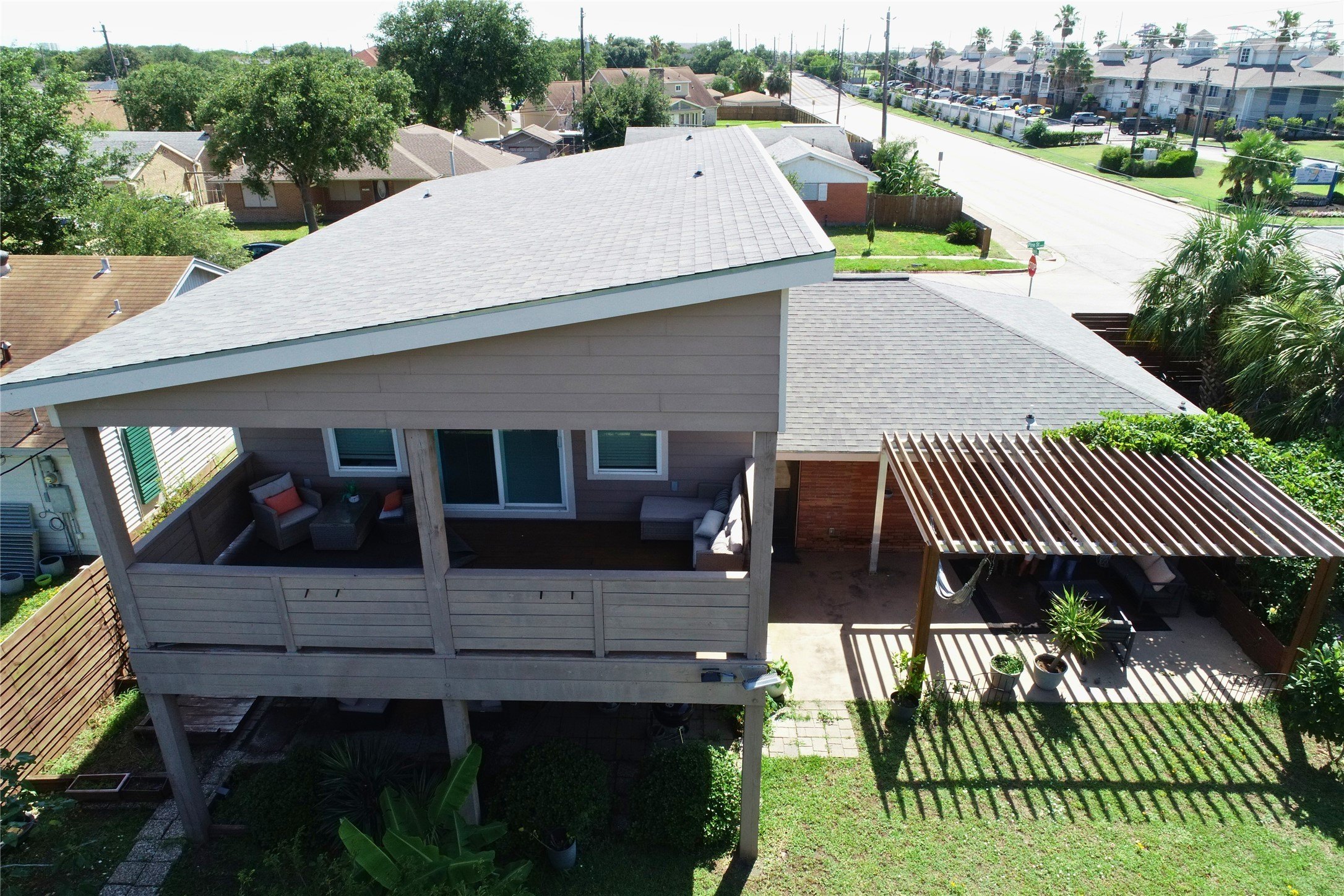 Galveston, Texas, 77551, United States, 4 Bedrooms Bedrooms, ,3 BathroomsBathrooms,Residential,For Sale,1923431