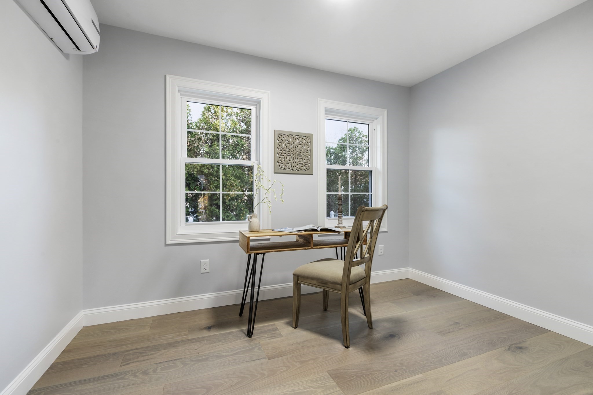 South Dartmouth, Massachusetts, 02748, United States, 4 Bedrooms Bedrooms, ,2 BathroomsBathrooms,Residential,For Sale,1977281