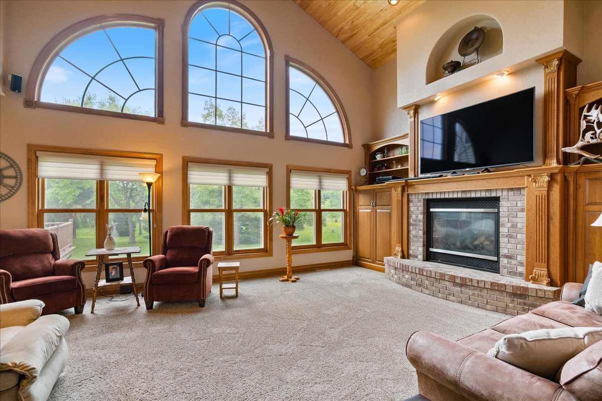 Medford, Wisconsin, 54451, United States, 4 Bedrooms Bedrooms, ,5 BathroomsBathrooms,Residential,For Sale,1881701