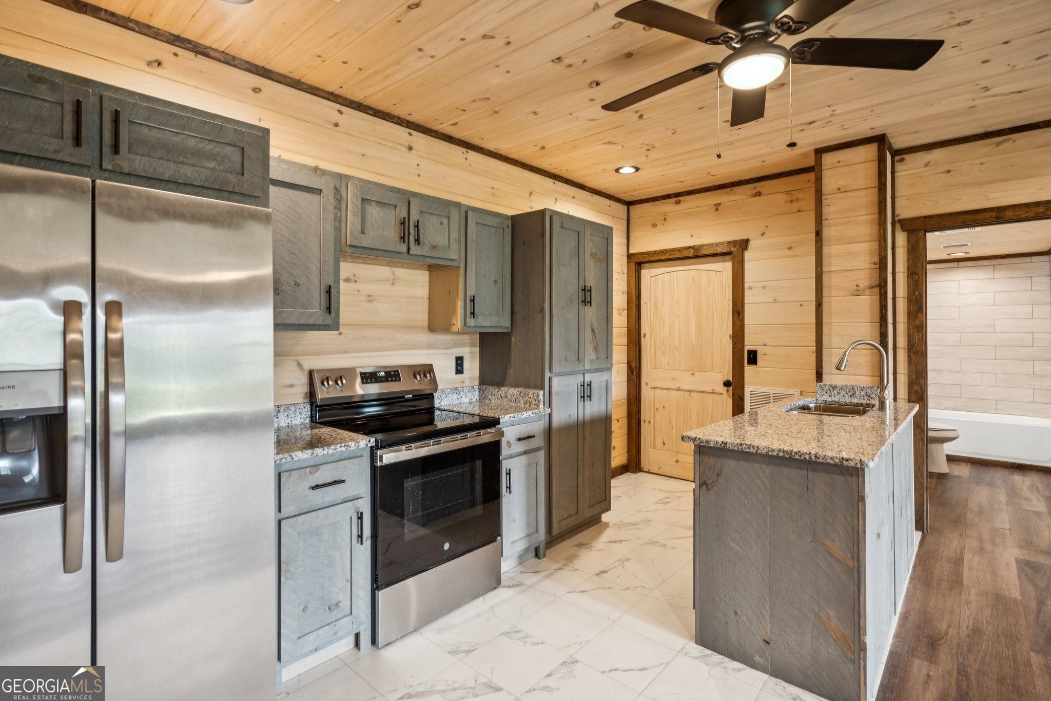 Morganton, Georgia, 30560, United States, 4 Bedrooms Bedrooms, ,3 BathroomsBathrooms,Residential,For Sale,1926928
