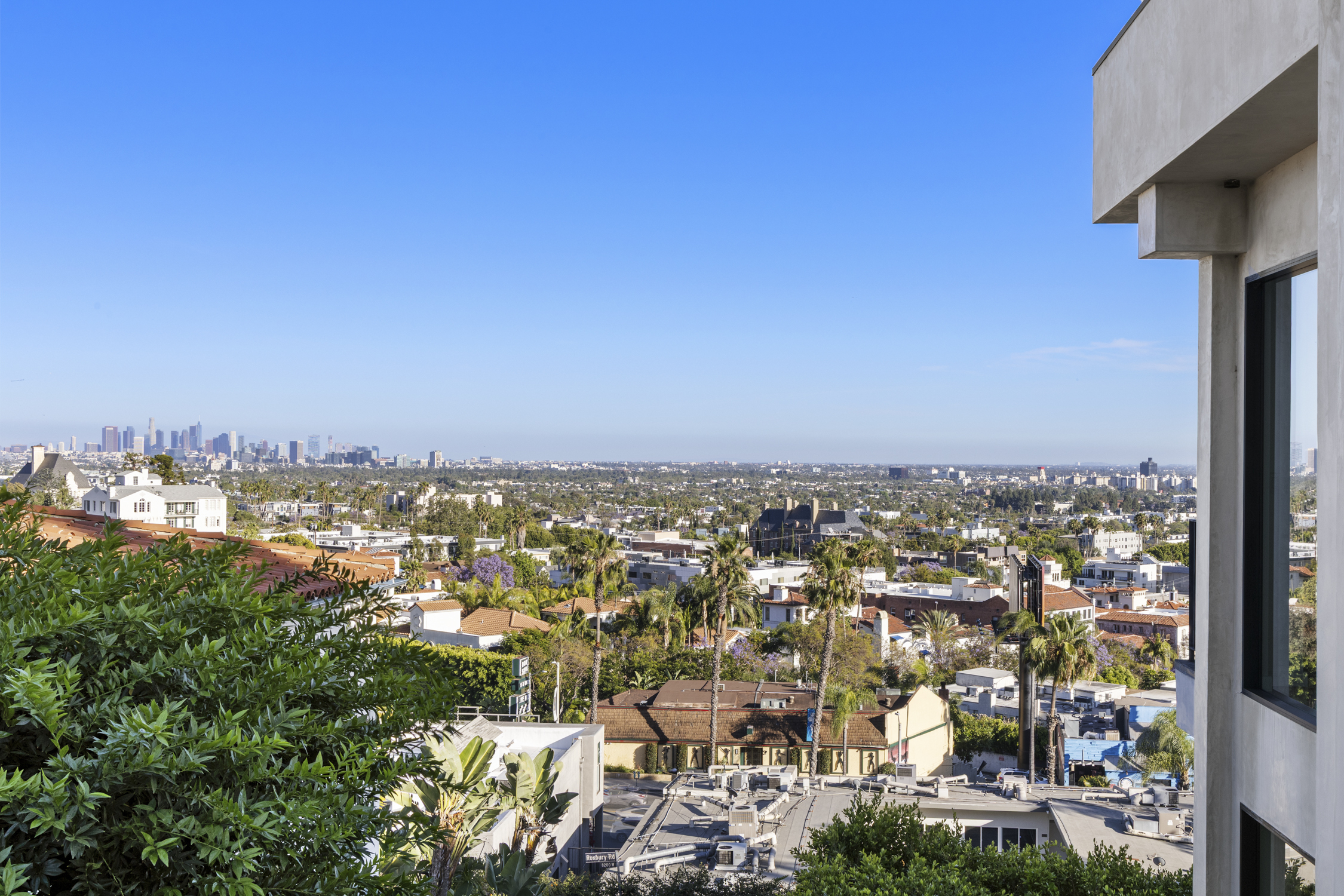  8241 Lincoln Terrace - 物件實景