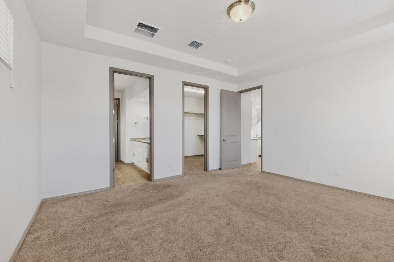 Rio Rancho, New Mexico, 87144, United States, 5 Bedrooms Bedrooms, ,3 BathroomsBathrooms,Residential,For Sale,2003213