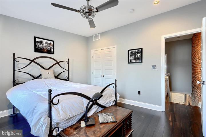 Baltimore, Maryland, 21224, United States, 3 Bedrooms Bedrooms, ,3 BathroomsBathrooms,Residential,For Sale,1930915